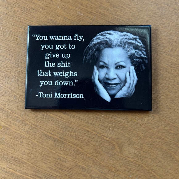 Toni Morrison Quote Magnet - Picture 1 of 2
